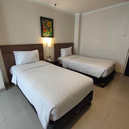 1O1 Urban Jakarta Thamrin Kültér fotó